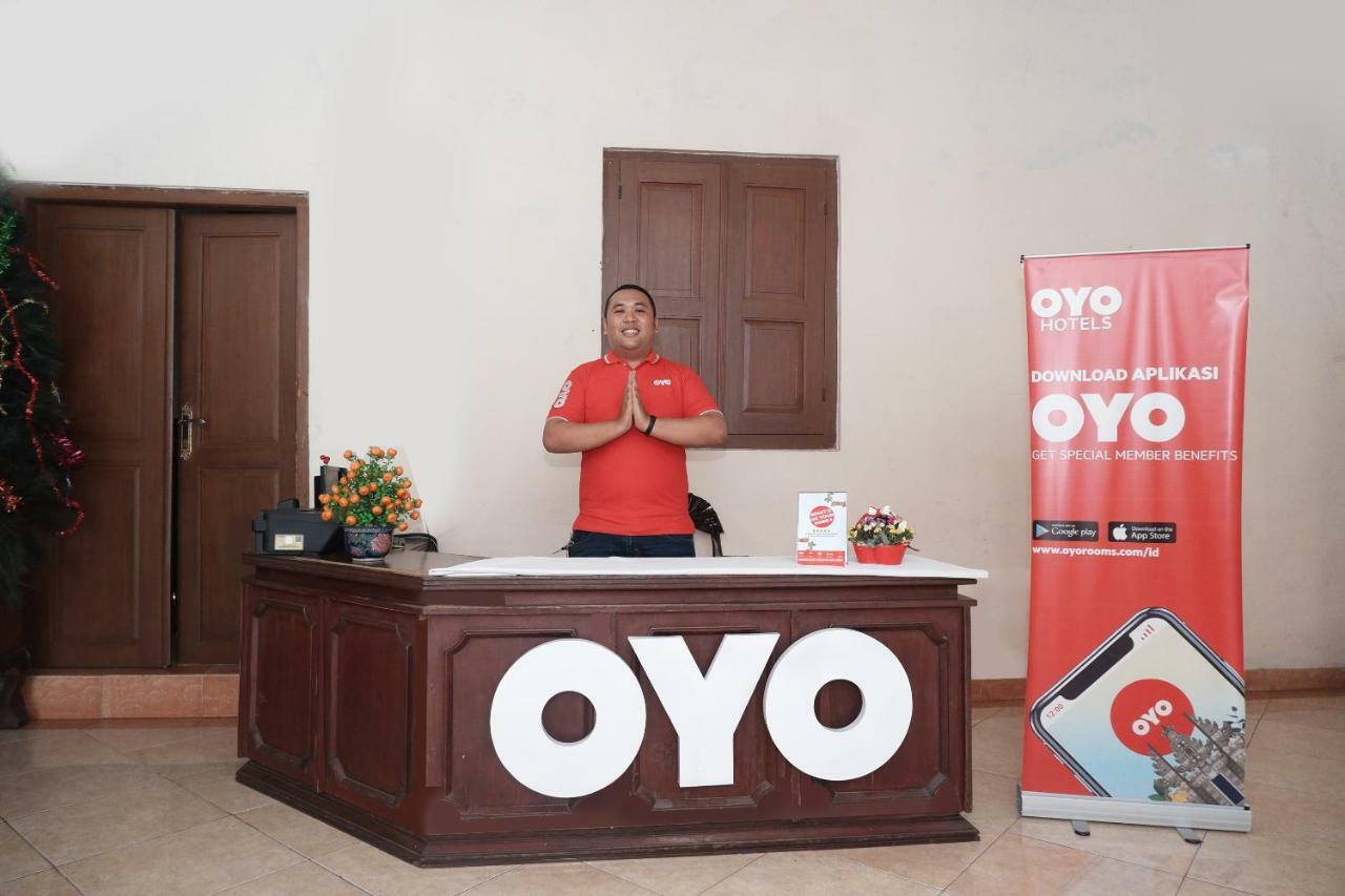 Oyo 405 Wisma Yosoputro Tanjungtirto Luaran gambar